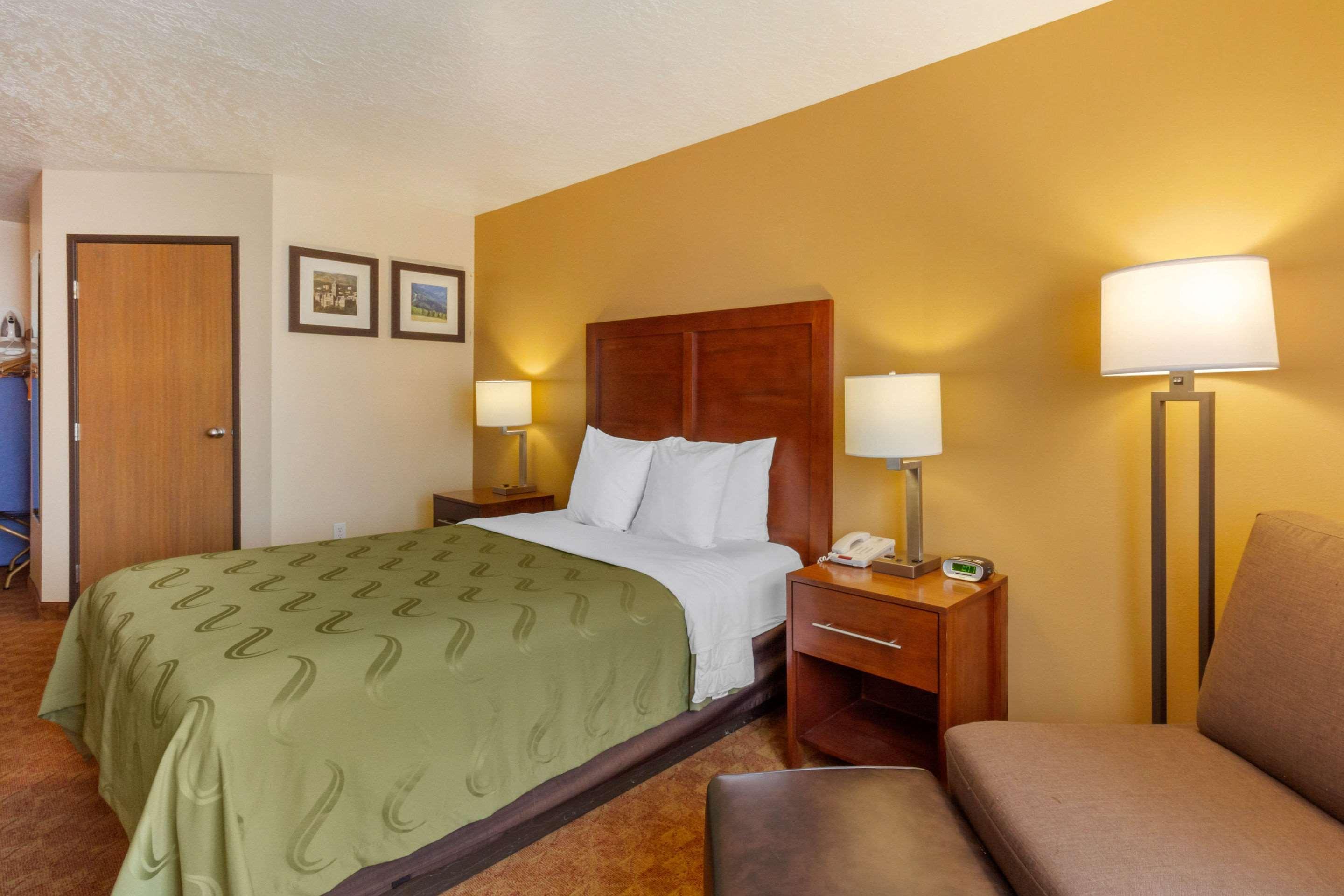 Quality Inn Logan Near University Luaran gambar