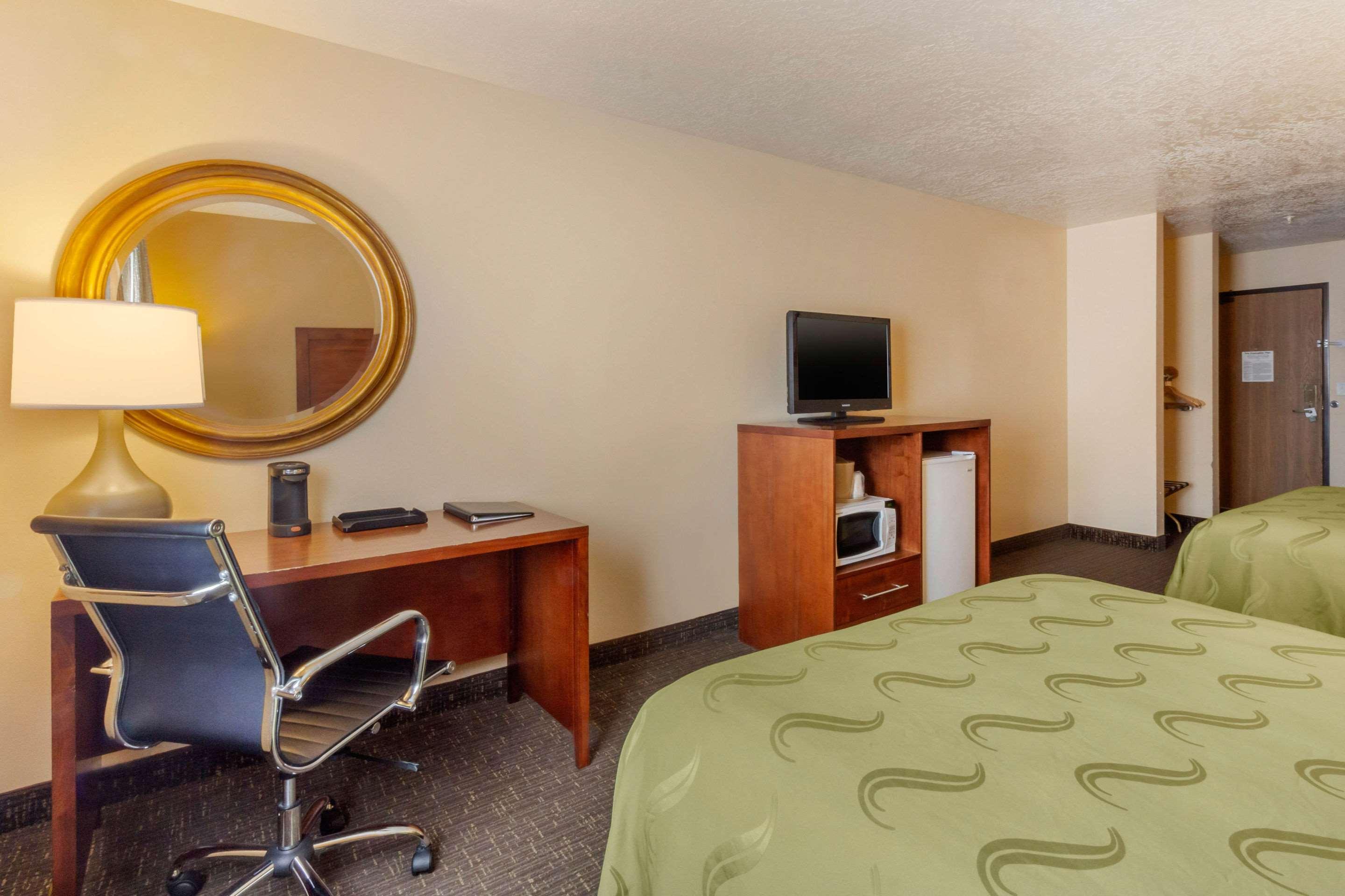 Quality Inn Logan Near University Luaran gambar